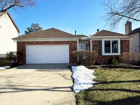 Exterior - 4675 Olmstead Dr, Hoffman Estates, IL 60192 photo 2 of 5