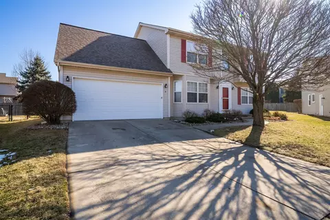 Exterior - 3 Timbergate Ct, Bloomington, IL 61704 photo 3 of 6
