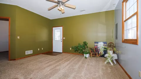 67 Oak Park Rd, Bloomington, IL 61701 photo 22