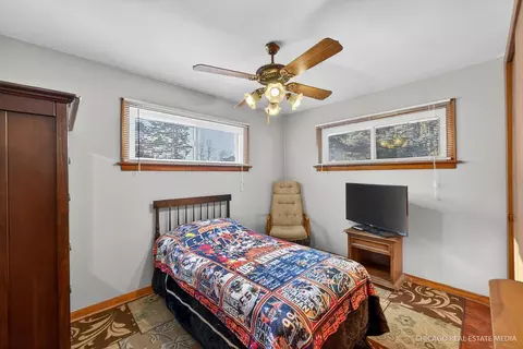 871 S Chatham Ave, Addison, IL 60101 photo 6