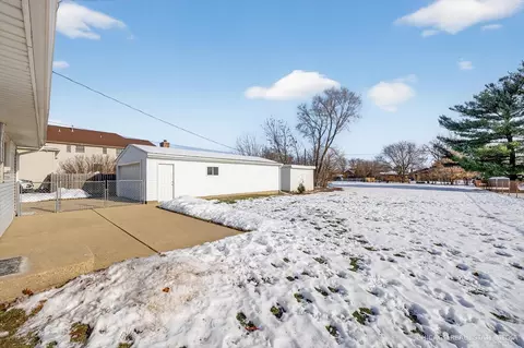 871 S Chatham Ave, Addison, IL 60101 photo 17