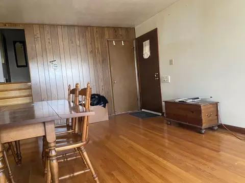 Living - Undisclosed, Dolton, IL 60419 photo 1 of 1