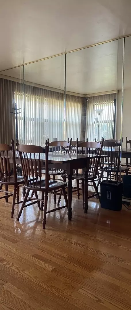 Dining - Undisclosed, Dolton, IL 60419 photo 4 of 5
