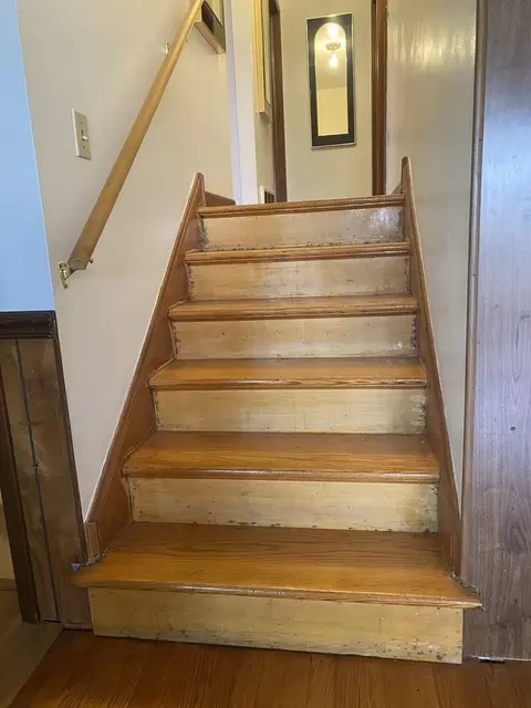 Entry Way - Undisclosed, Dolton, IL 60419 photo 1 of 2