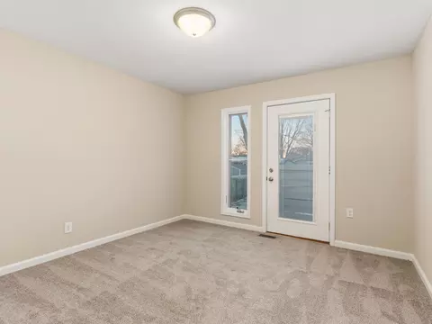 Bedroom - 105 Blackhawk Dr, Minooka, IL 60447 photo 3 of 4