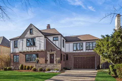 342 Sterling Rd, Kenilworth, IL 60043