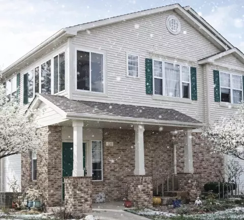 520 Chesterfield Ct, Oswego, IL 60543