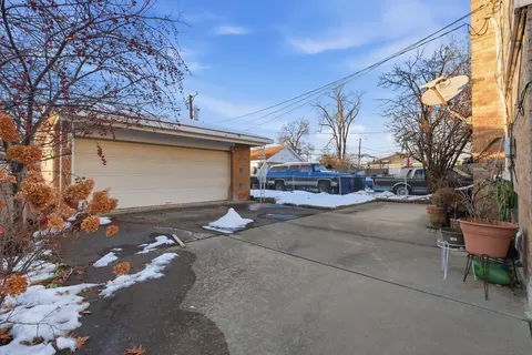 Exterior - 1426 N Rohde Ave, Berkeley, IL 60163 photo 3 of 3