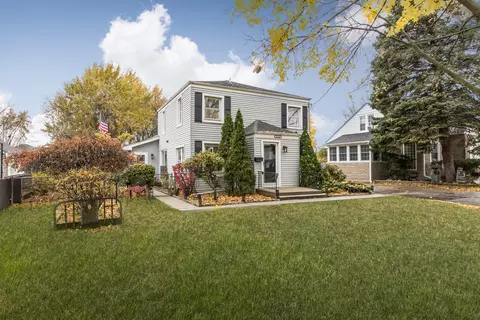 8120 N Washington St, Niles, IL 60714