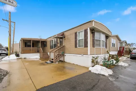 1300 W Branch Rd, Northfield, IL 60093