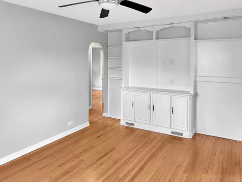 Living - 28 W 35th Pl, Steger, IL 60475 photo 2 of 2