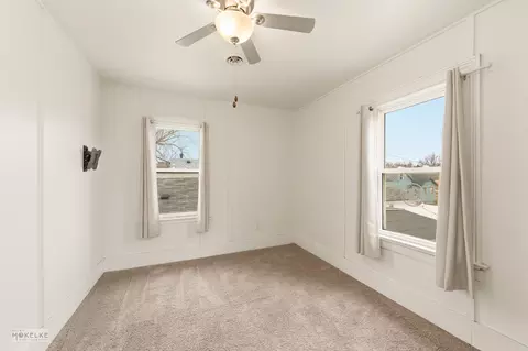 Bedroom - 328 E Superior St, Ottawa, IL 61350 photo 5 of 5