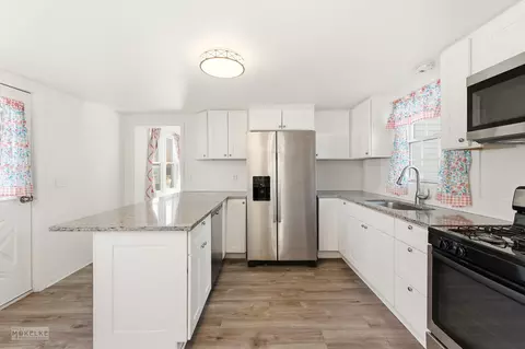 Kitchen - 328 E Superior St, Ottawa, IL 61350 photo 1 of 4