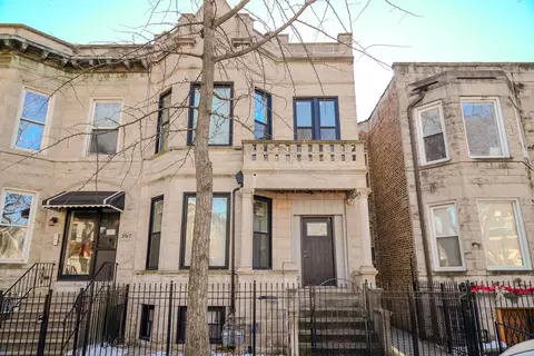 3919 W Flournoy St, Chicago, IL 60624