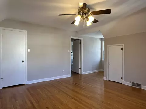Bedroom - 1195 S Myrtle Ave, Kankakee, IL 60901 photo 4 of 5