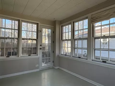 Exterior - 1195 S Myrtle Ave, Kankakee, IL 60901 photo 5 of 11