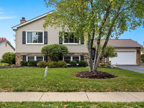 550 Norman Dr, Cary, IL 60013