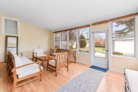 Exterior - 1217 Sunset Rd, Wheaton, IL 60189 photo 3 of 7