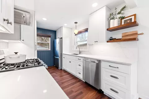 Kitchen - 1217 Sunset Rd, Wheaton, IL 60189 photo 2 of 2