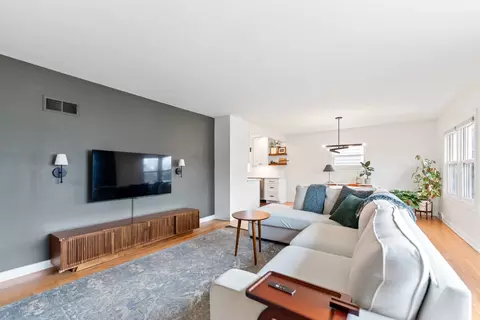 Living - 1217 Sunset Rd, Wheaton, IL 60189 photo 1 of 2