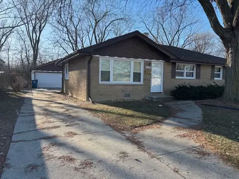 16638 Thornton Ave, South Holland, IL 60473