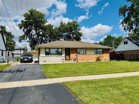 Exterior - 6906 W 91st St, Bridgeview, IL 60455 photo 2 of 11