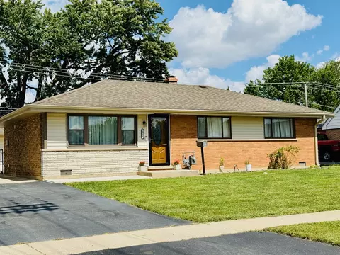 Exterior - 6906 W 91st St, Bridgeview, IL 60455 photo 11 of 11