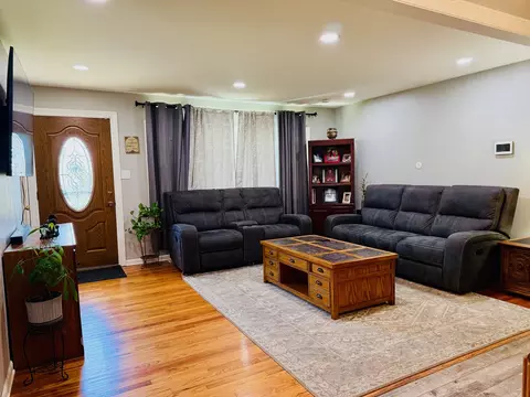 Other - 6906 W 91st St, Bridgeview, IL 60455 photo 1 of 3