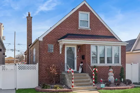 5241 S Melvina Ave, Chicago, IL 60638