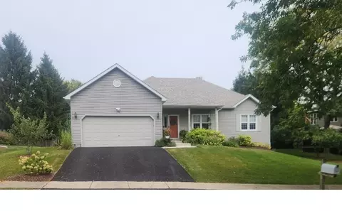 716 Ayers St, Bolingbrook, IL 60440