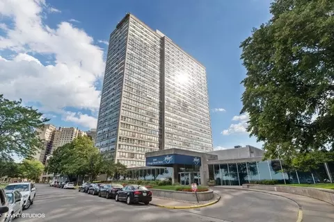 4800 S Chicago Beach Dr #2706S, Chicago, IL 60615