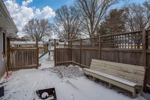 1013 E Main St, Rockton, IL 61072 photo 38