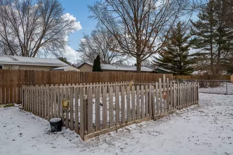 1013 E Main St, Rockton, IL 61072 photo 35