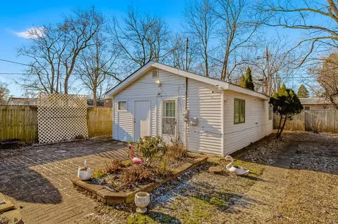 Exterior - 16030 Saint Louis Ave, Markham, IL 60428 photo 1 of 5