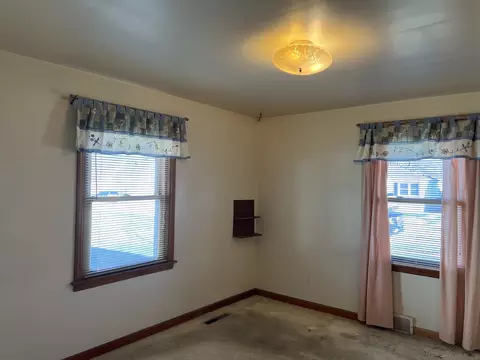 Bedroom - 681 S Tanner Ave, Kankakee, IL 60901 photo 1 of 7