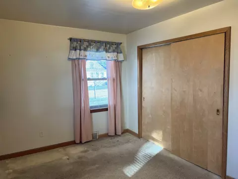 Bedroom - 681 S Tanner Ave, Kankakee, IL 60901 photo 4 of 7