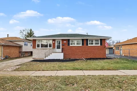 15108 Hamlin Ave, Midlothian, IL 60445