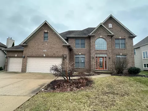2512 Champion Rd, Naperville, IL 60564