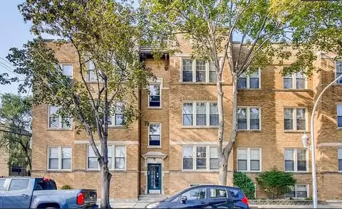 2306 W Jarvis Ave #3, Chicago, IL 60645