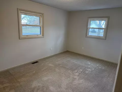 Bedroom - 281 E Sprague St, Bement, IL 61813 photo 3 of 5
