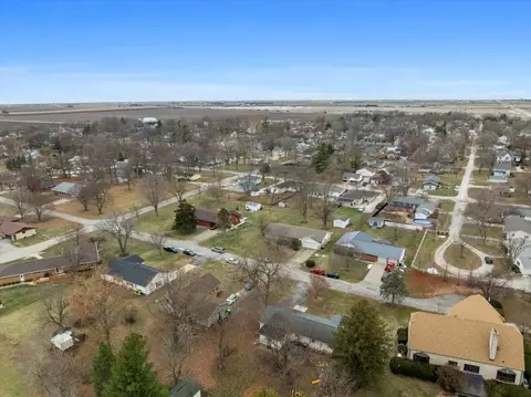 517 Sunrise Dr, Chenoa, IL 61726 photo 38