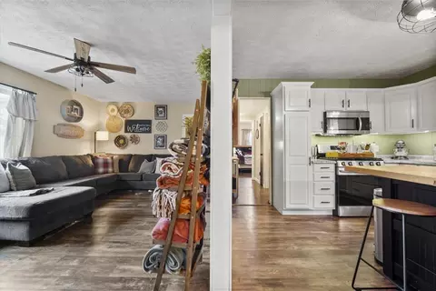 517 Sunrise Dr, Chenoa, IL 61726 photo 14