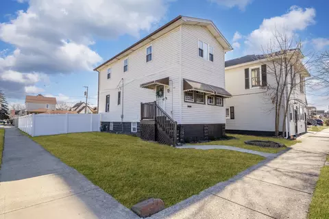 501 S 9th Ave, Maywood, IL 60153