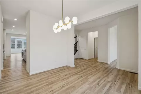 Other - 900 Treeline Dr, Algonquin, IL 60102 photo 3 of 10