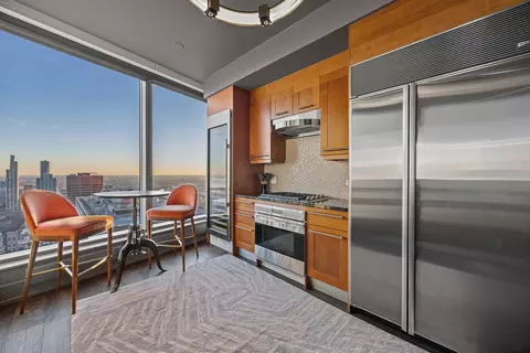 60 E Monroe St #5802, Chicago, IL 60603 photo 8