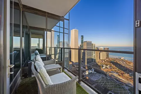 60 E Monroe St #5802, Chicago, IL 60603 photo 5