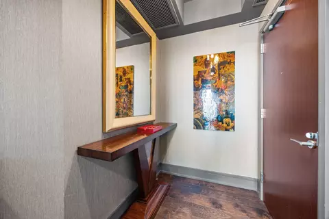 60 E Monroe St #5802, Chicago, IL 60603 photo 34