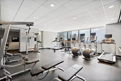 60 E Monroe St #5802, Chicago, IL 60603 photo 42