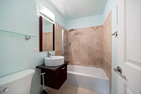Bath - Undisclosed, Wheeling, IL 60090 photo 1 of 2