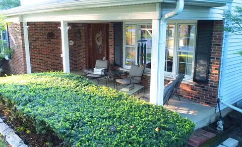 2 S501 Seneca Dr, Wheaton, IL 60189 photo 26